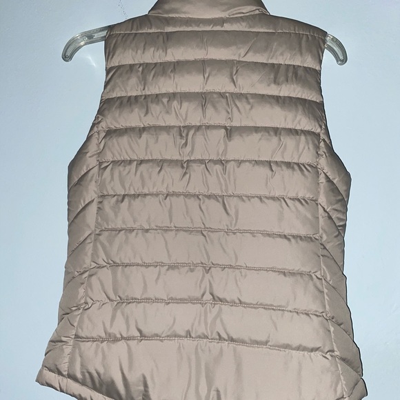 Gap beige vest - Picture 2 of 3